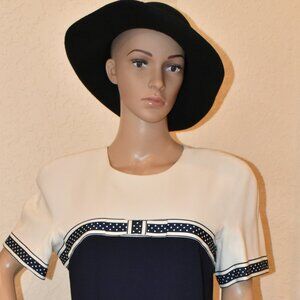 Vintage Liz Claiborne White and Navy Blue short-sleeved Shift Dress US 10